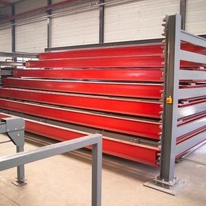 semi-automatic storage system for small space and wide range of product