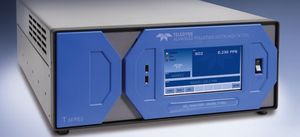 gas analyzer / sulfur dioxide / UV fluorescence / panel-mount