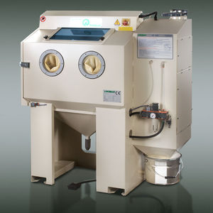 suction blast cabinet