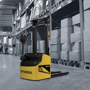 electric stacker truck / walk-behind / for warehouses / for pallets