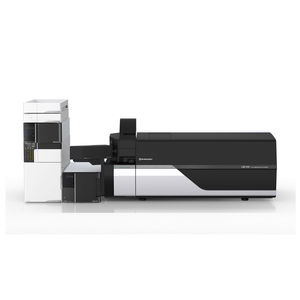 liquid chromatograph / laboratory / analytical