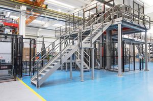 high level infeed palletizer / robotic / box / pallet