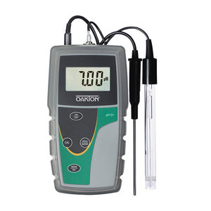 portable pH meter / process / digital / with automatic temperature compensation
