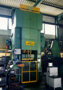forging press / automatic