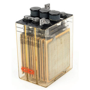 lead-calcium battery