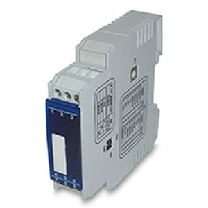 DIN rail signal converter