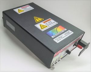 deuterium lamp light source / tungsten halogen lamp / visible / UV