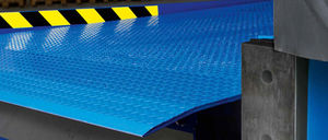 dock leveler