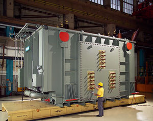 power transformer / immersed / floor-standing / high-voltage
