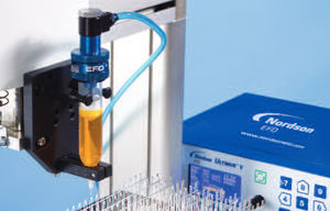liquid dispensing system / volumetric / syringe