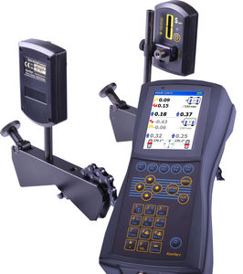 laser alignment system / for rotating machinery / shaft / with integrated data logger