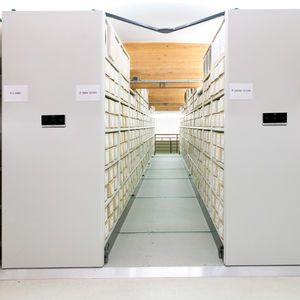 office shelving / archival / mobile / with shelves