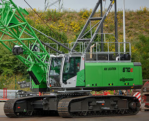 crawler crane / boom / for construction / hydraulic