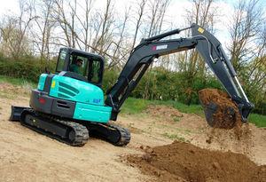 midi excavator / crawler / for construction / diesel