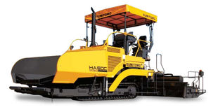 asphalt paver / tracked