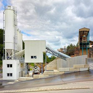 stationary concrete mixing plant