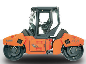 combination road roller / articulated