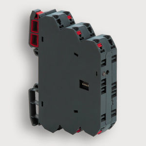 DIN rail signal converter