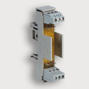 relay socket