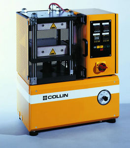 hydraulic press / forming / laboratory / for plastics