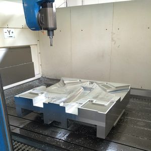 5-axis machining center / vertical / gantry / for aluminum