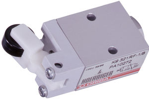 poppet pneumatic directional control valve / roller lever / 3/2-way