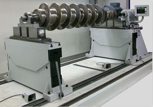 horizontal balancing machine / dynamic / high-accuracy