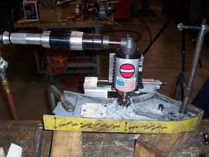 vertical milling machine / portable