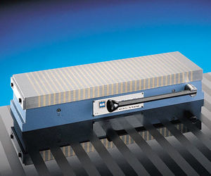 permanent magnet magnetic chuck / rectangular / for milling