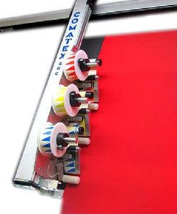 automatic labelling machine / rotary