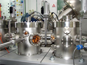 surface analysis vacuum chamber / UHV