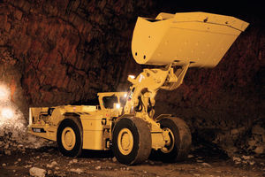 wheel loader / articulated / for underground mining