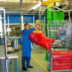pneumatic manipulator / with vacuum bag lifter / positioning