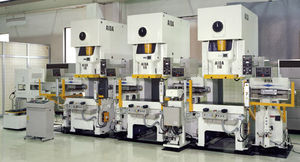 mechanical press / stamping / C-frame