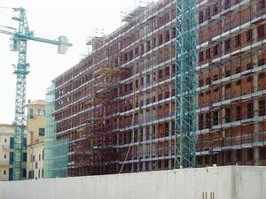 fixed scaffolding / modular / facade