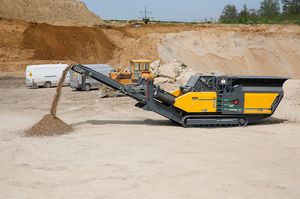 impact crusher / mobile / crawler / compact
