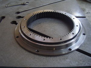 internal-toothed slewing ring / ball / single-row / for public works, excavators and cranes