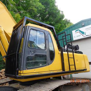 medium excavator / crawler / diesel