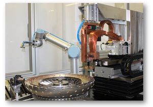 automatic balancing machine / vertical / dynamic / for turbine wheels