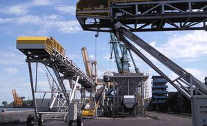 belt feeder / automatic / for bulk materials