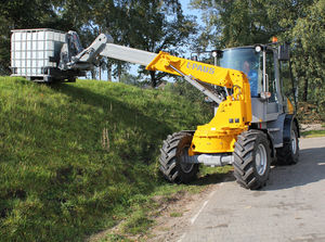 wheel loader / telescopic / swing