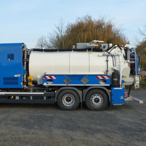 sewer cleaner truck / suction / water / 3-axle