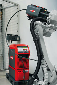 articulated robot / MIG-MAG welding / accumulation / industrial