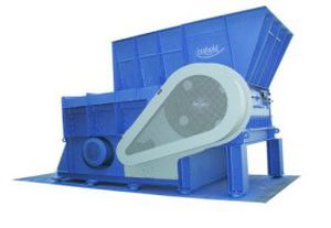 single-shaft shredder / for wood / rubber / plastics