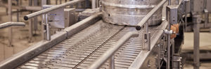 chain conveyor / for drums / horizontal