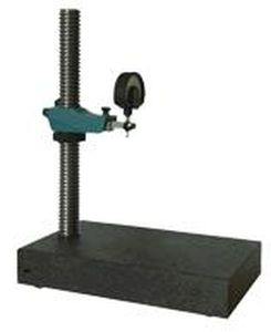 comparator stand with comparator