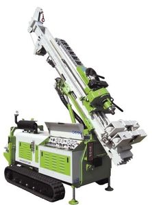 multi-function drilling rig / crawler / rotary / hydraulic