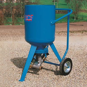 pressure sandblasting machine / manual / mobile