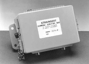 wall-mounted junction box / stainless steel / with cable gland