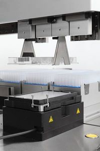 orbital laboratory agitator / vibrating / analog / microplate